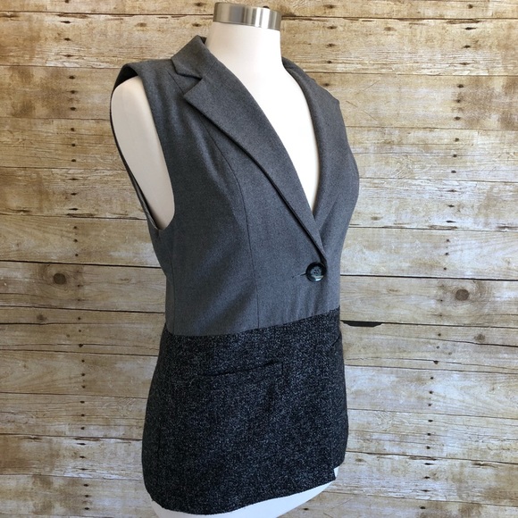 CAbi Jackets & Blazers - CAbi Gray Two Toned Sleeveless Blazer Vest